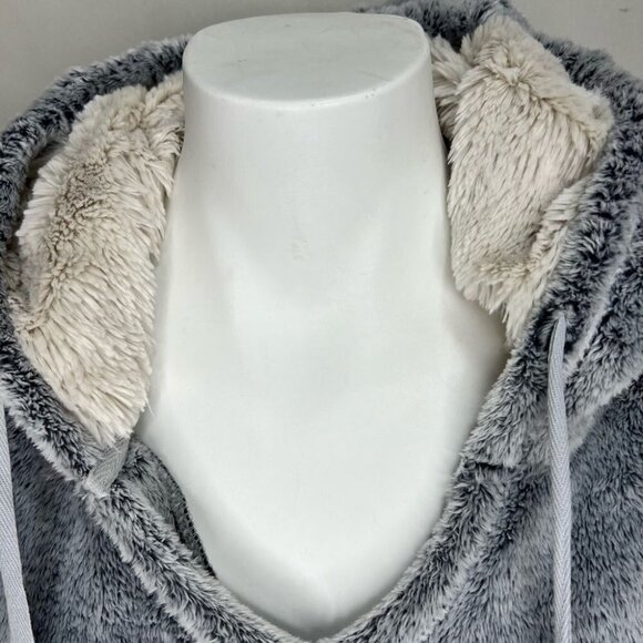 𝅺Dylan LA Grey Faux Fur Hooded Sweater Size Medium Comfy Cozy Loungewear - Picture 3 of 7